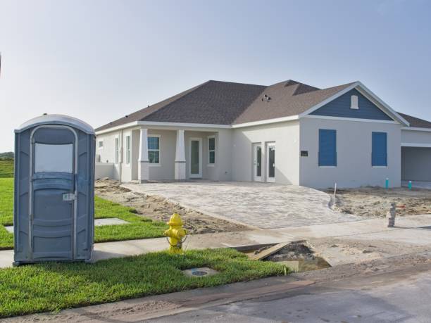 Best Portable restroom trailer rental  in Fort Washington, PA